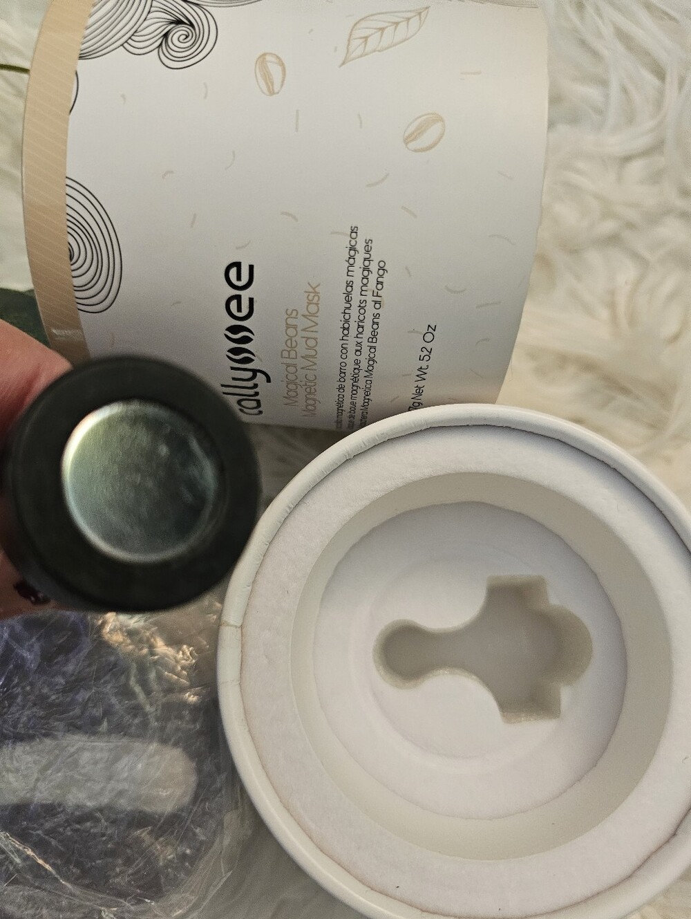 Callyee MAGNETIC MUD MASK - Picture 5 of 7